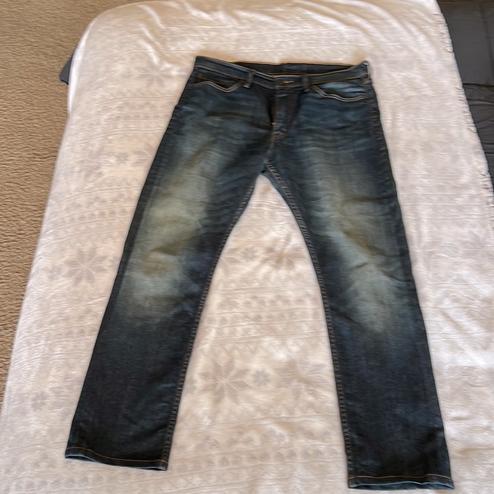 Levi’s 513 Men’s 34x32 jeans slim straight